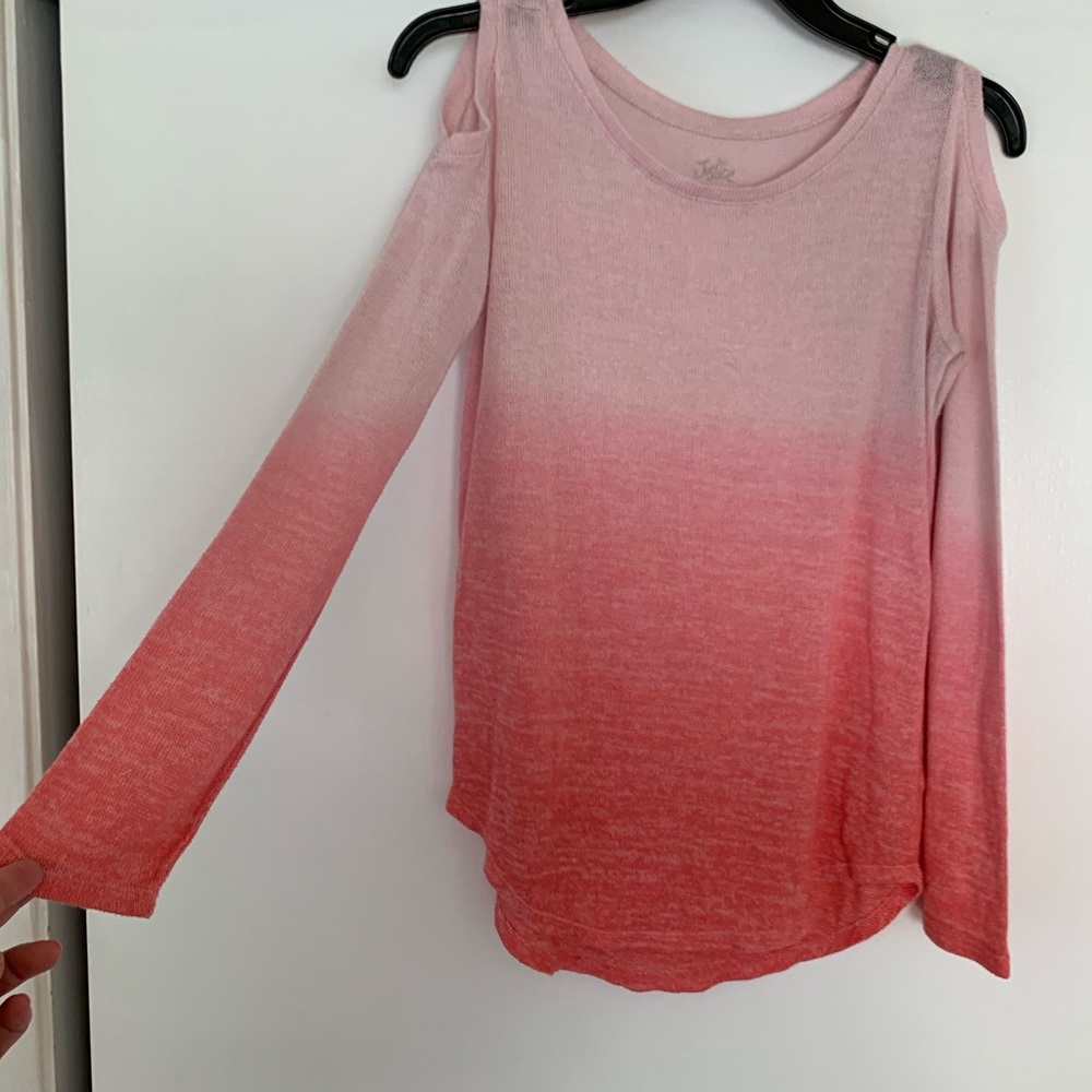 Cold shoulder long sleeve top